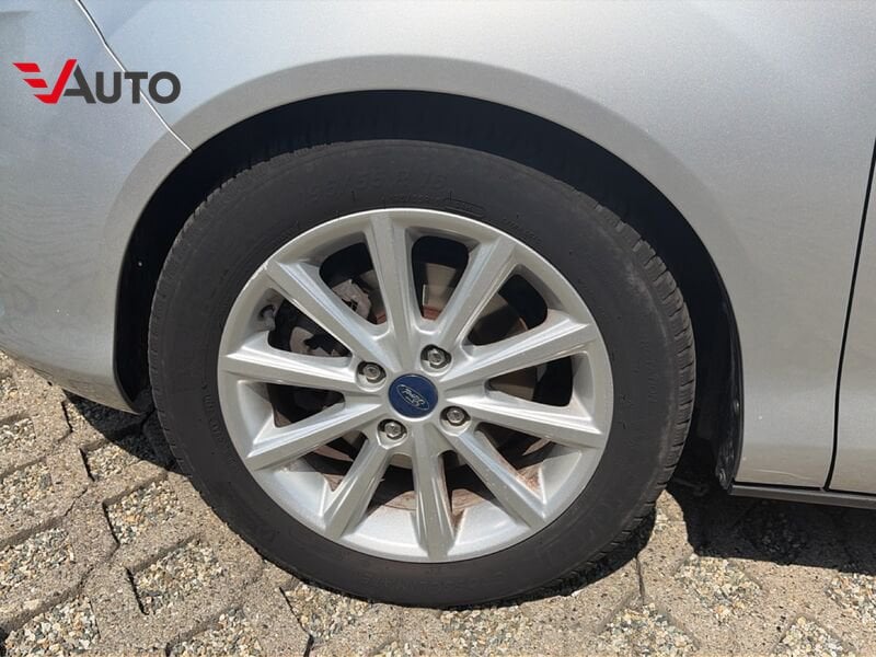Ford B-Max  1.4 90cv benzina/GPL Titanium