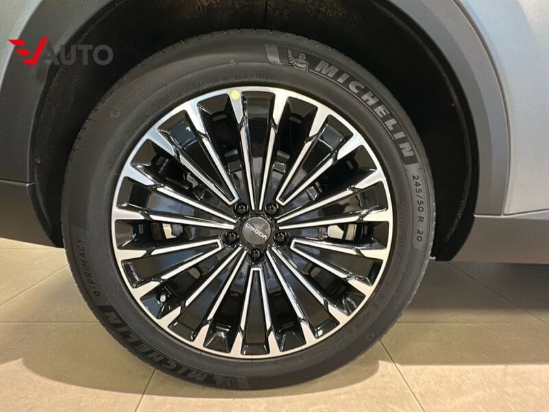 Omoda 9  Omoda 9 Super hybrid SHS-P Premium * SENZA VINCOLO DI FINANZIAMENTO *