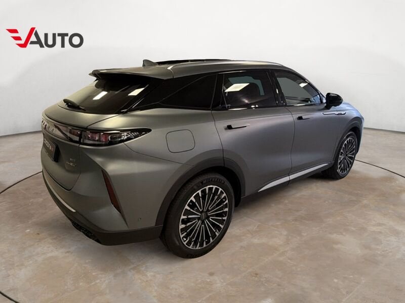 Omoda 9  Omoda 9 Super hybrid SHS-P Premium * SENZA VINCOLO DI FINANZIAMENTO *