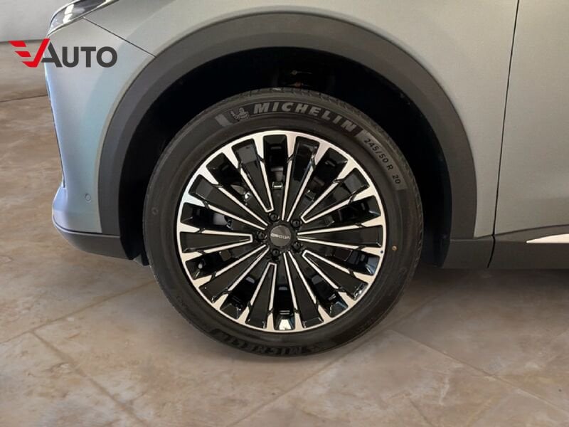 Omoda 9  Omoda 9 Super hybrid SHS-P Premium * SENZA VINCOLO DI FINANZIAMENTO *