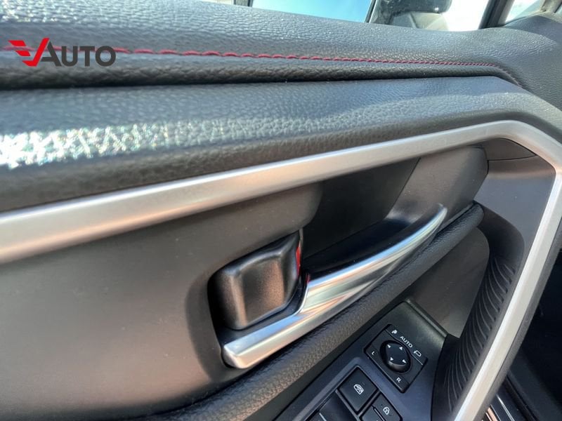 Suzuki Across  2.5 Plug-in Hybrid E-CVT 4WD Top