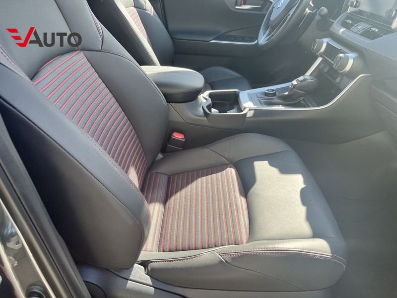 Suzuki Across  2.5 Plug-in Hybrid E-CVT 4WD Top