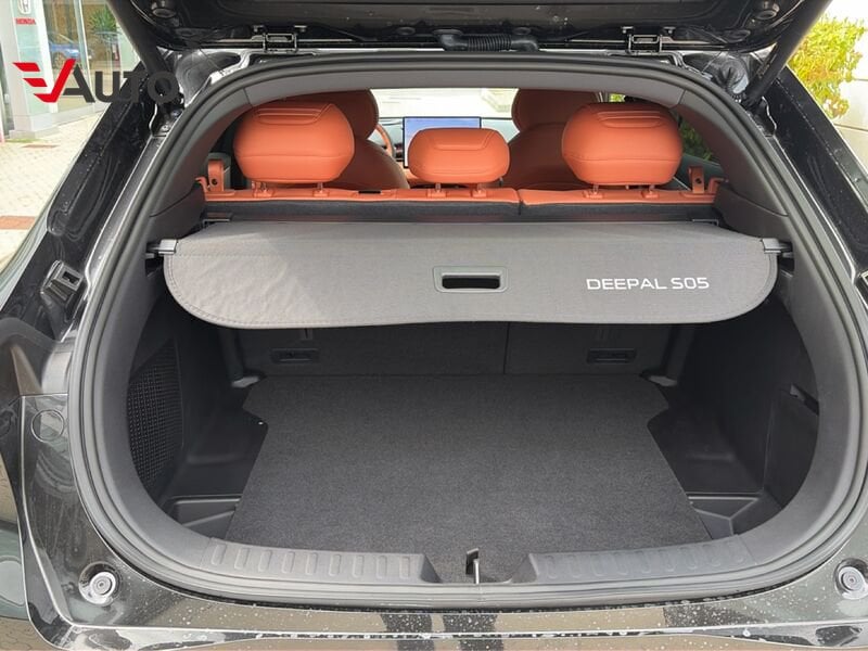 Changan   S05 PHEV MAX