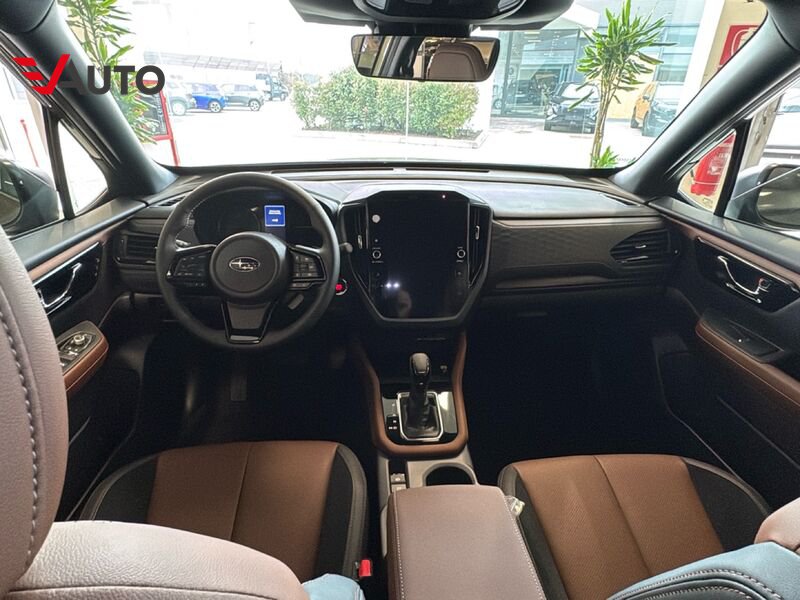Subaru Forester  2.0 e-Boxer Premium auto