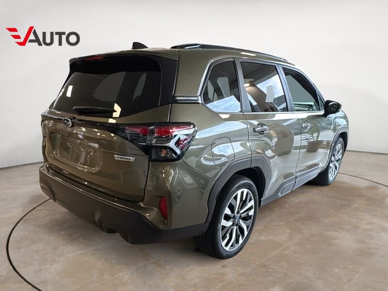Subaru Forester  2.0 e-Boxer Premium auto
